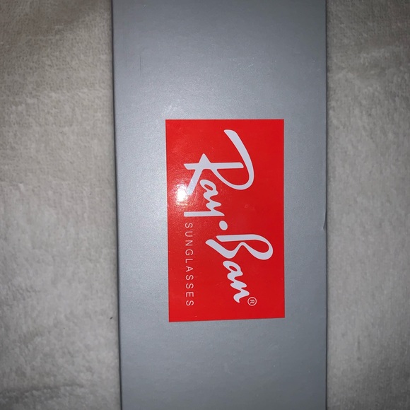 Ray Ban Carbon Fibre Sunglasses - Picture 3 of 3